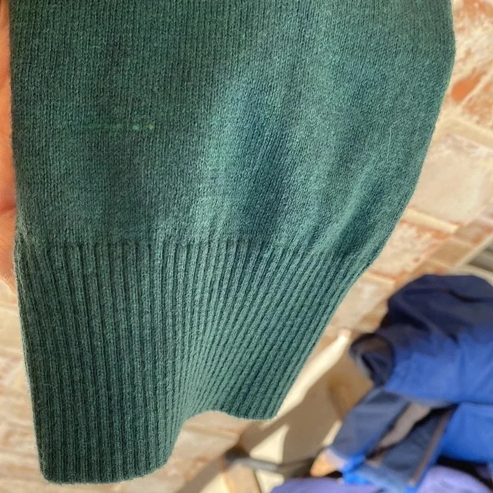 Hawker Rye Hunter Green Cashmere Blend Crew Neck Sweater